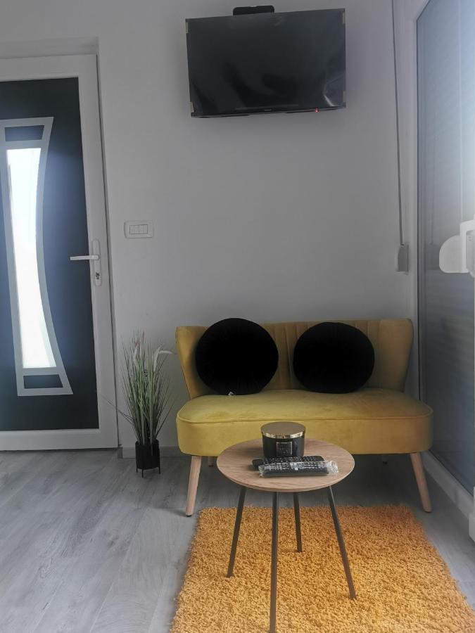 Yellow Dream Murvica  Exterior foto